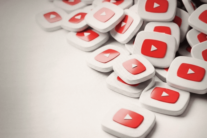 Youtubeのロゴのブロック